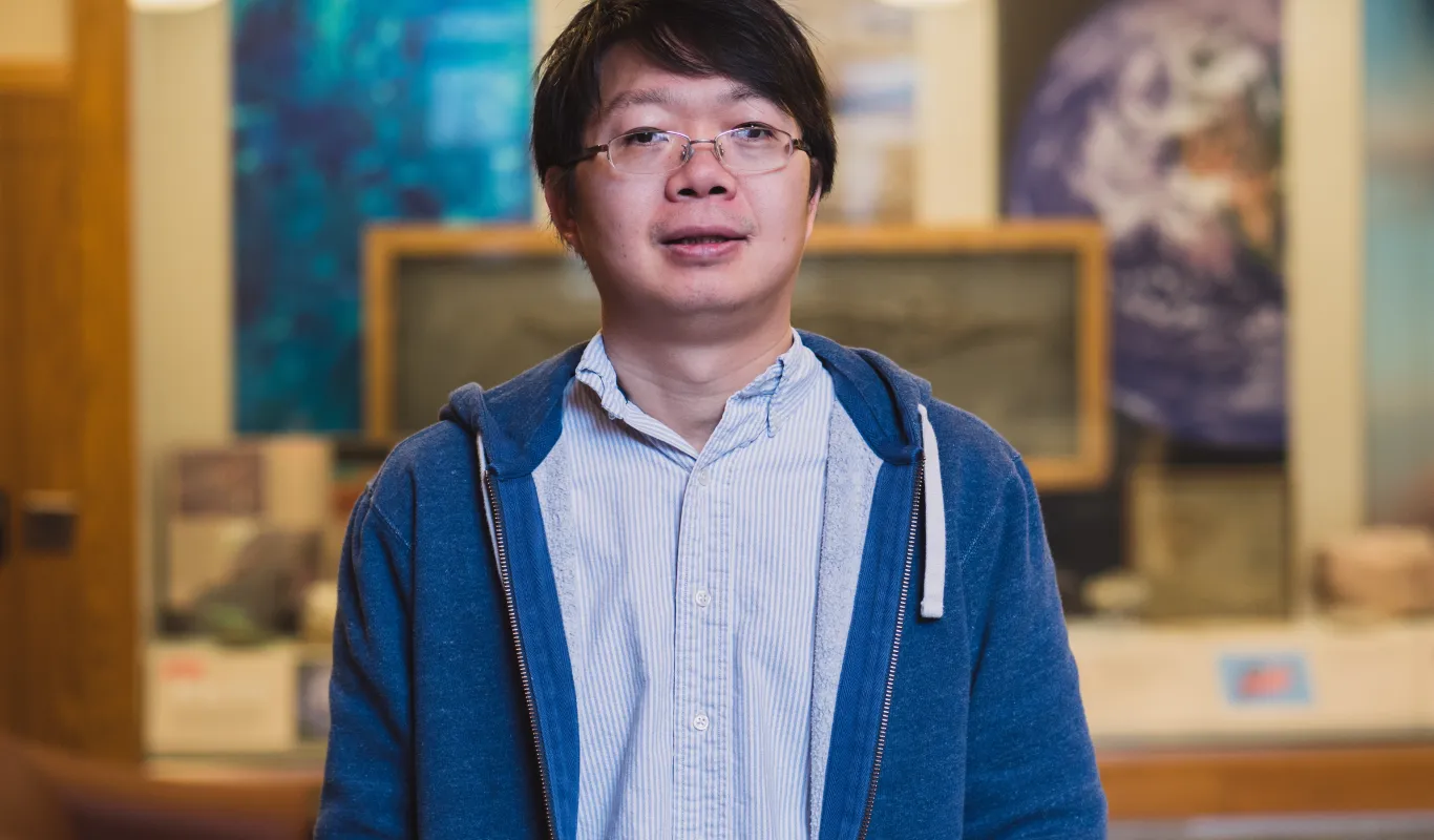 Feng Zhou | Department of Earth, Environmental, and Planetary Sciences