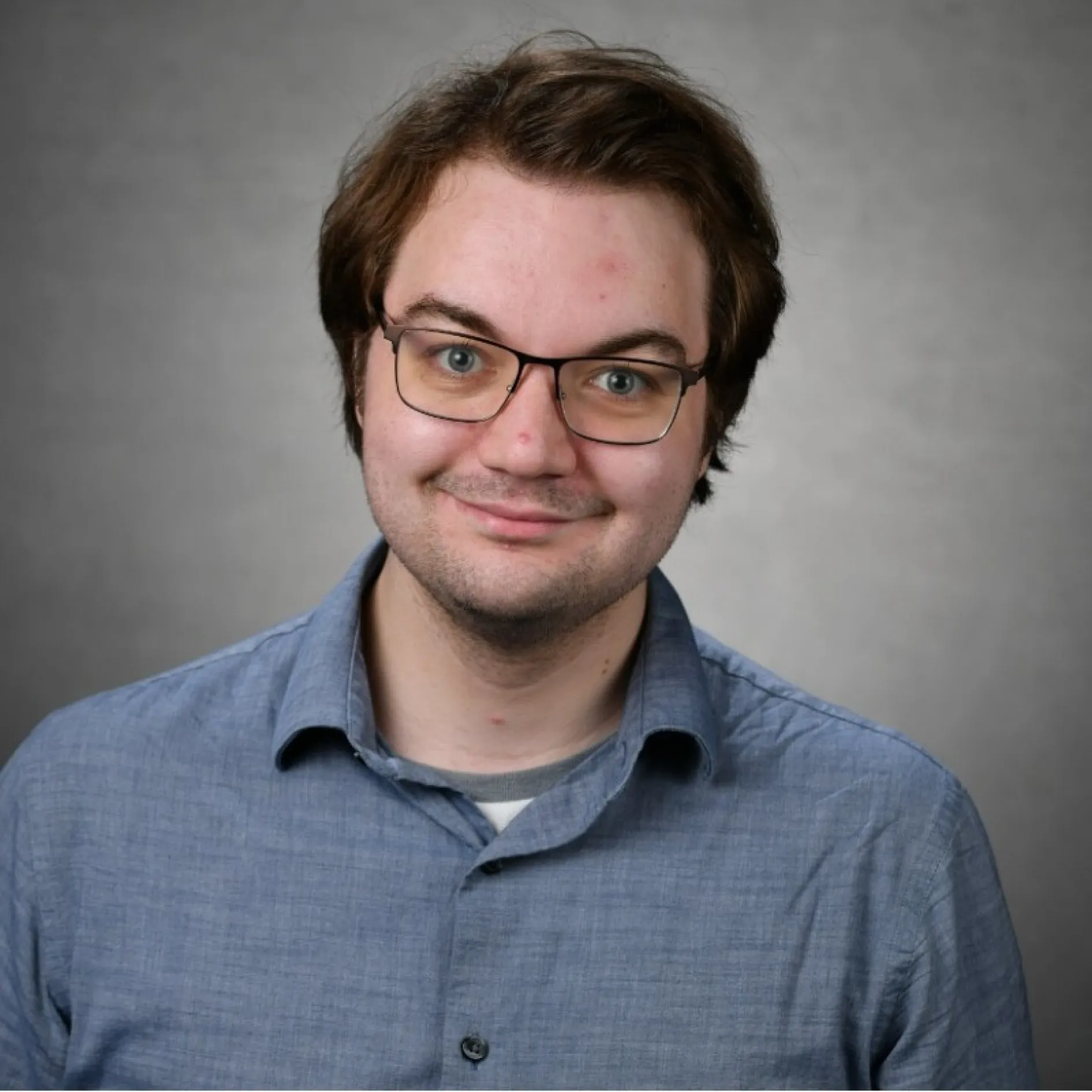 "Postdoc Aaron Kruskie headshot"