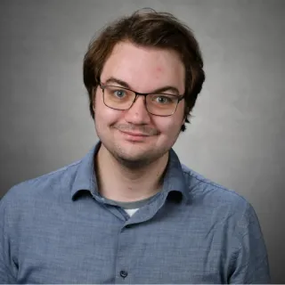 "Postdoc Aaron Kruskie headshot"