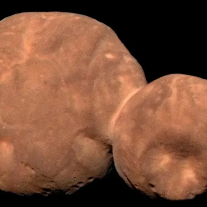 "Peanut shaped planetesimals"