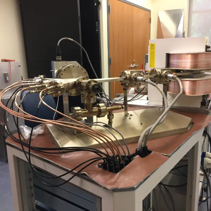 NOBLE GAS MASS SPECTROMETRY LAB